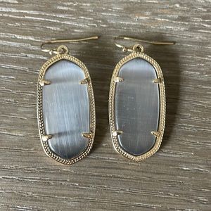 Kendra Scott gray/gold earrings